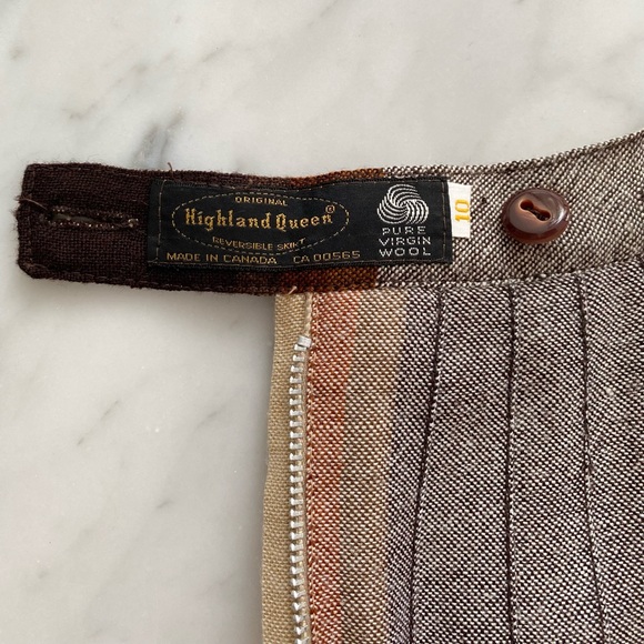 1970’s Reversible Cream & Brown Pleated Wool Skirt - Picture 6 of 9